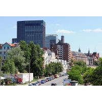 2063_4023 Bilder von Hamburg St. Pauli - Blick über die Hafenstrasse Richtung Landungsbrücken. | St. Pauli Hafenstrasse - Bilder aus Hamburg Sankt Pauli.